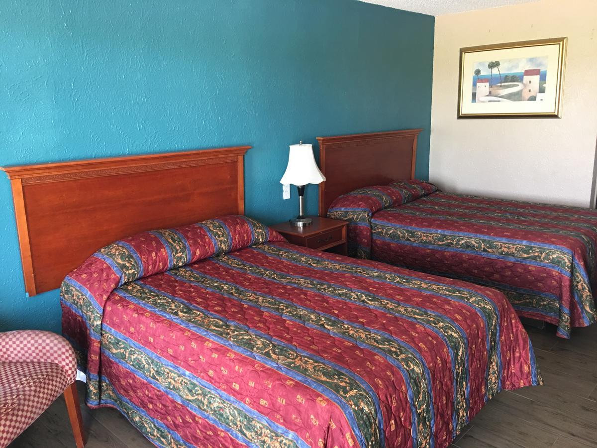 פורט לאבאקה Chaparral Motel מראה חיצוני תמונה